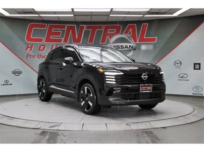 New 2025 Nissan Kicks SR