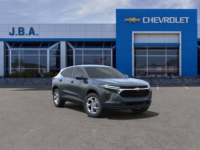 New 2025 Chevrolet Trax LS w/ LS Convenience Package