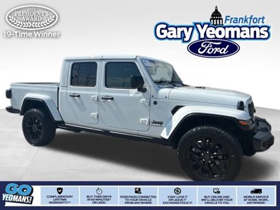 Used 2025 Jeep Gladiator Sport