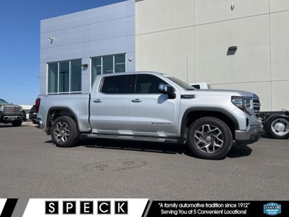 Used 2022 GMC Sierra 1500 SLT w/ SLT Premium Plus Package
