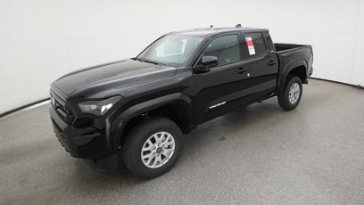 New 2025 Toyota Tacoma SR5