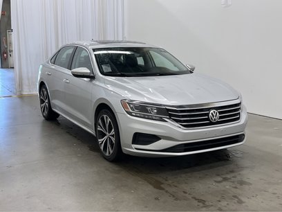 Used 2021 Volkswagen Passat 2.0T SE