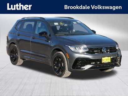 New 2024 Volkswagen Tiguan SE R-Line