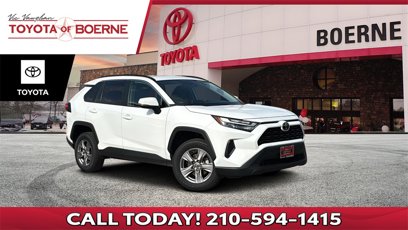 Used 2022 Toyota RAV4 XLE