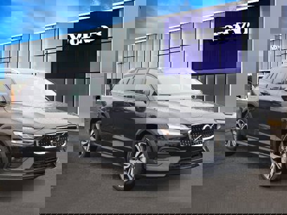 New 2025 Volvo V60 B5 Cross Country Plus w/ Climate Package