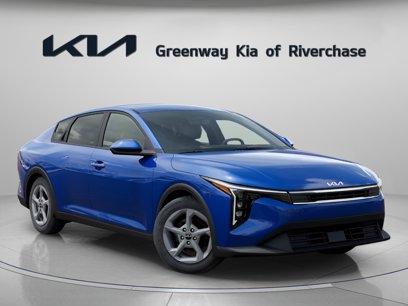 New 2025 Kia K4 LXS