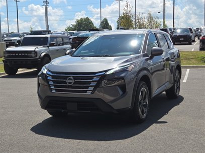 Used 2025 Nissan Rogue SV