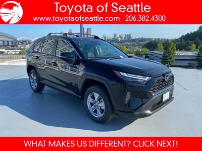 New 2025 Toyota RAV4 XLE