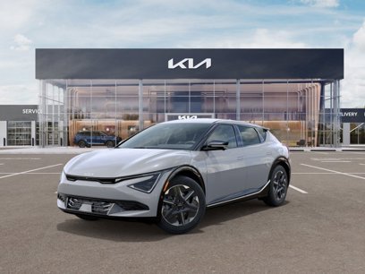 New 2025 Kia EV6 Light w/ Light LR Technology Package