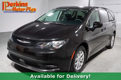 Used 2022 Chrysler Voyager LX