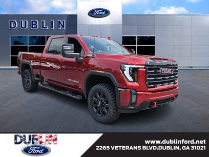 Used 2024 GMC Sierra 2500 AT4 w/ Technology Package