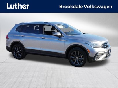 Certified 2022 Volkswagen Tiguan SE w/ Panoramic Sunroof Package