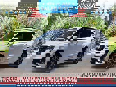 Used 2022 Cadillac XT6 Sport w/ Technology Package