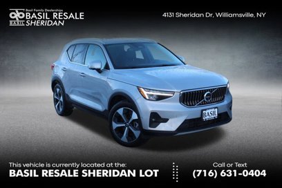 Used 2024 Volvo XC40 B5 Plus