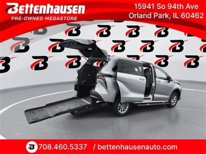 Used 2024 Toyota Sienna LE