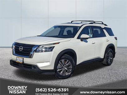 Certified 2022 Nissan Pathfinder SV w/ SV Premium Package