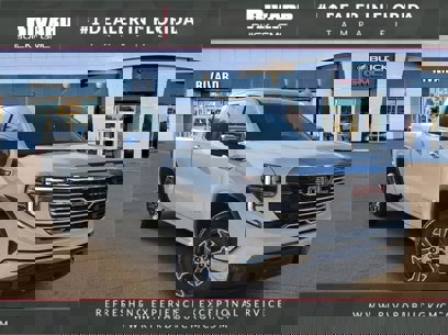 New 2025 GMC Sierra 1500 SLT w/ SLT Convenience Package