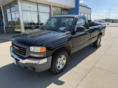 Used 2005 GMC Sierra 1500 W/T