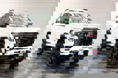 New 2025 GMC Terrain Elevation w/ Black Edition