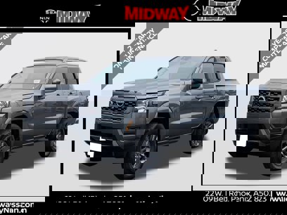 New 2025 Nissan Frontier SV