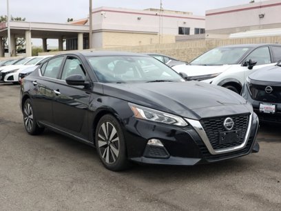 Used 2022 Nissan Altima 2.5 SV