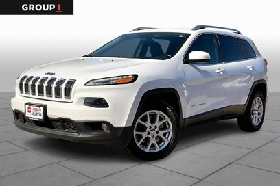 Used 2014 Jeep Cherokee Latitude w/ Comfort/Convenience Group