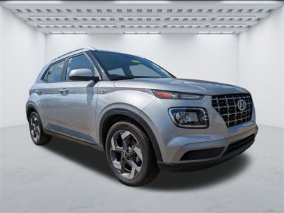Used 2024 Hyundai Venue SEL