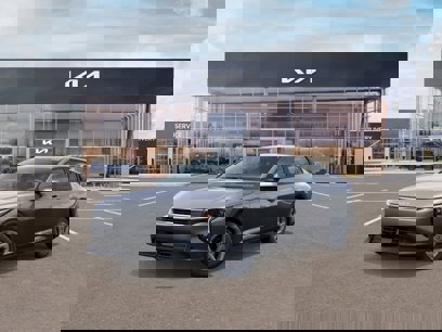 New 2025 Kia K4 LXS