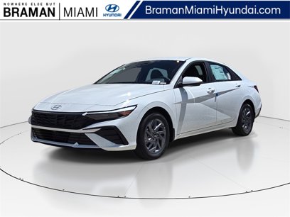 New 2025 Hyundai Elantra Blue