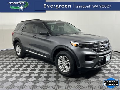 Used 2023 Ford Explorer XLT w/ Class IV Trailer Tow Package