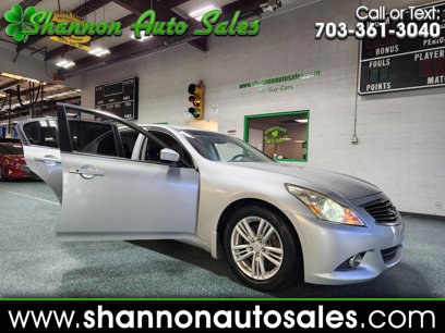 Used 2013 INFINITI G37 Journey w/ Premium Pkg