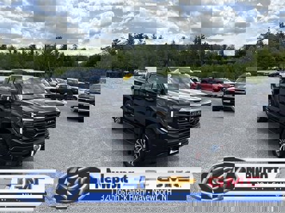 Used 2023 GMC Sierra 1500 AT4 w/ Technology Package