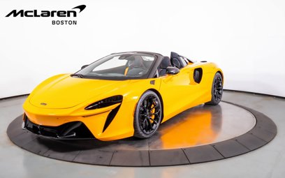 New 2025 McLaren Artura Spider