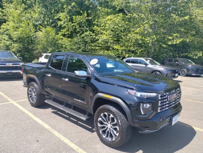 Used 2025 GMC Canyon Denali
