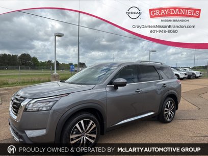 New 2025 Nissan Pathfinder Platinum
