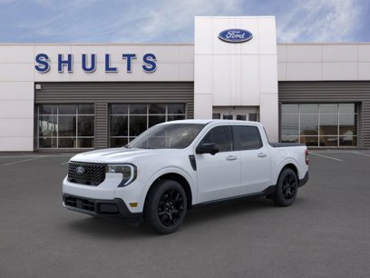 New 2025 Ford Maverick Lariat w/ Black Appearance Package