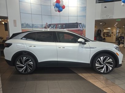 New 2025 Volkswagen ID.4 Pro S Plus