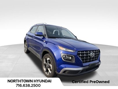 Used 2022 Hyundai Venue Limited w/ Cargo Package