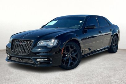 Used 2023 Chrysler 300 S w/ Comfort Group
