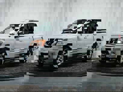 Used 2011 Nissan Titan SL w/ SL Technology Pkg
