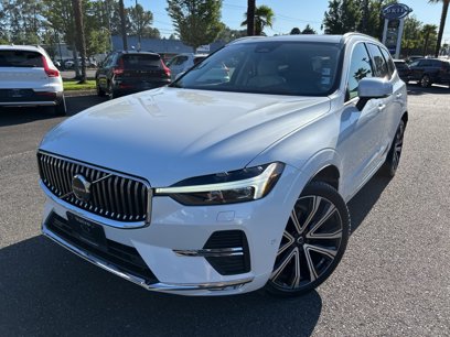 Certified 2023 Volvo XC60 B6 Ultimate w/ Protection Package Premier