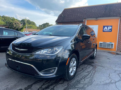 Used 2017 Chrysler Pacifica Touring-L Plus w/ Advanced Safetytec Group