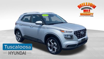 Used 2022 Hyundai Venue SEL
