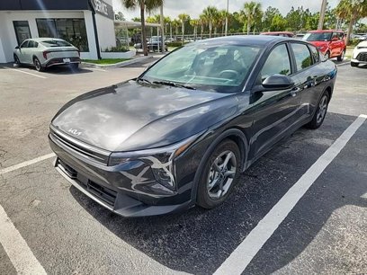 Used 2025 Kia K4 LXS