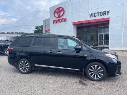 Used 2019 Toyota Sienna XLE Premium