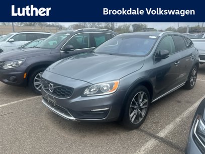 Used 2018 Volvo V60 T5 Cross Country w/ Convenience Package