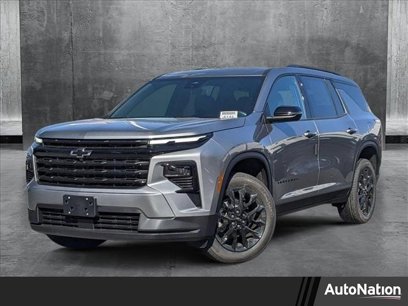 New 2025 Chevrolet Traverse LT w/ Midnight/Sport Edition