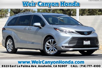 Used 2021 Toyota Sienna Platinum