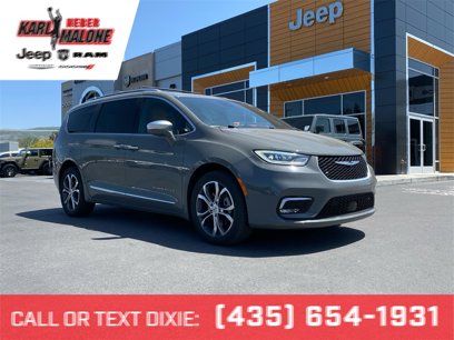 Used 2021 Chrysler Pacifica Pinnacle