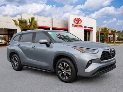Certified 2022 Toyota Highlander XLE